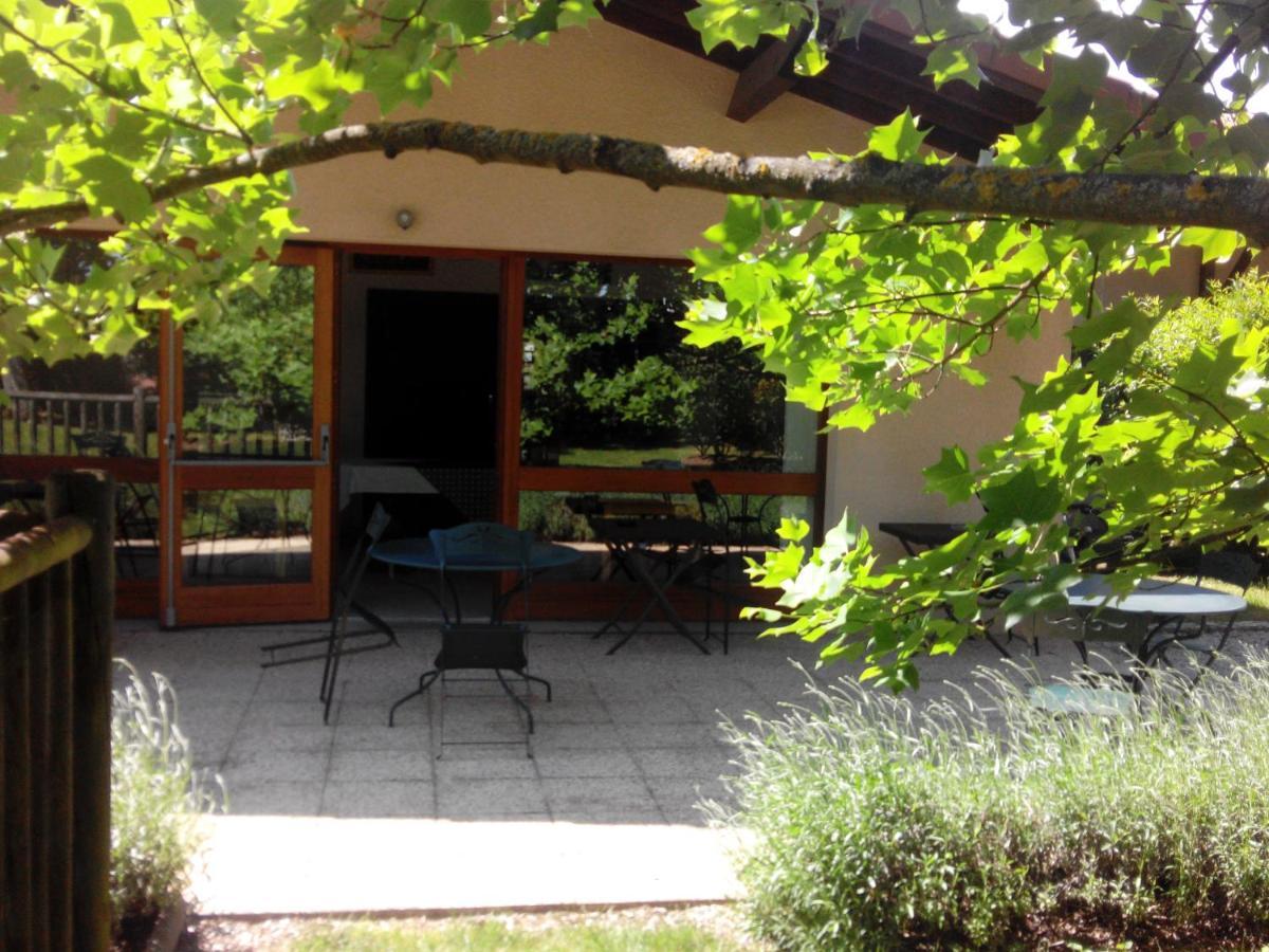 Hotel Etesia Feurs Exterior foto