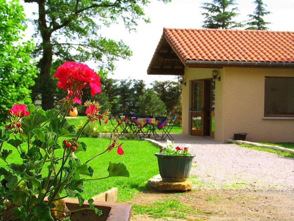 Hotel Etesia Feurs Exterior foto